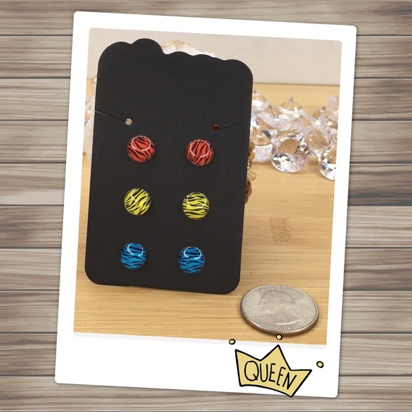 Jewelry - 3 Pairs of Stud Earrings